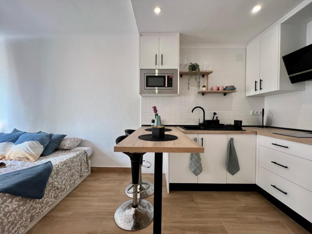 Estudio 221 Lägenhet Torrevieja Exteriör bild